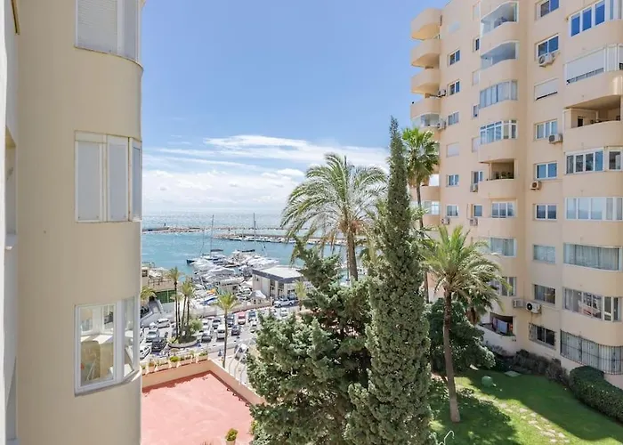 Newly Renovated, Sea View + Walk To Rdr381 * Estepona